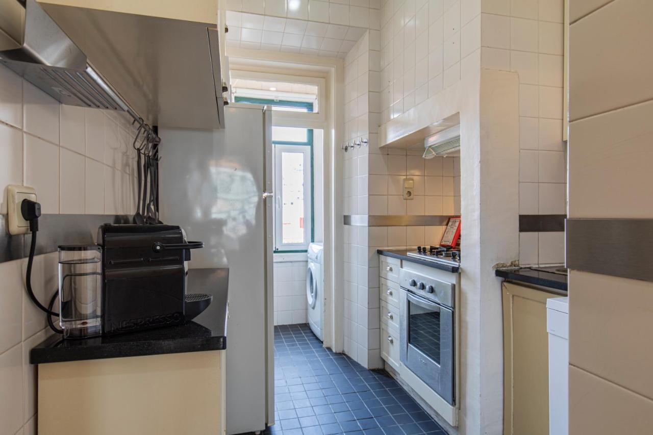 Typical 2Bdr Apartment In Lisbon By Lovelystay Lisboa Exterior foto